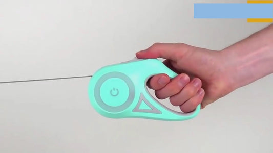 Utdragbart Hundkoppel med Halsband & Inbyggd Spotlight – Smidig och säker promenad för små och medelstora hundar (även katter!)